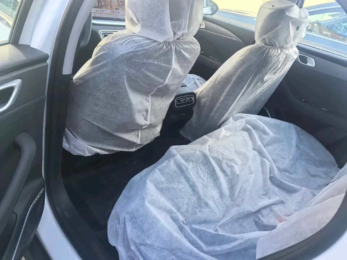 2026 Geely Galaxy Starshine 6 1.5L 112HP L4 1DHT PHEV,autocango,china used car exporter,china ev exporter,chinese used car exporter,chinese used ev exporter