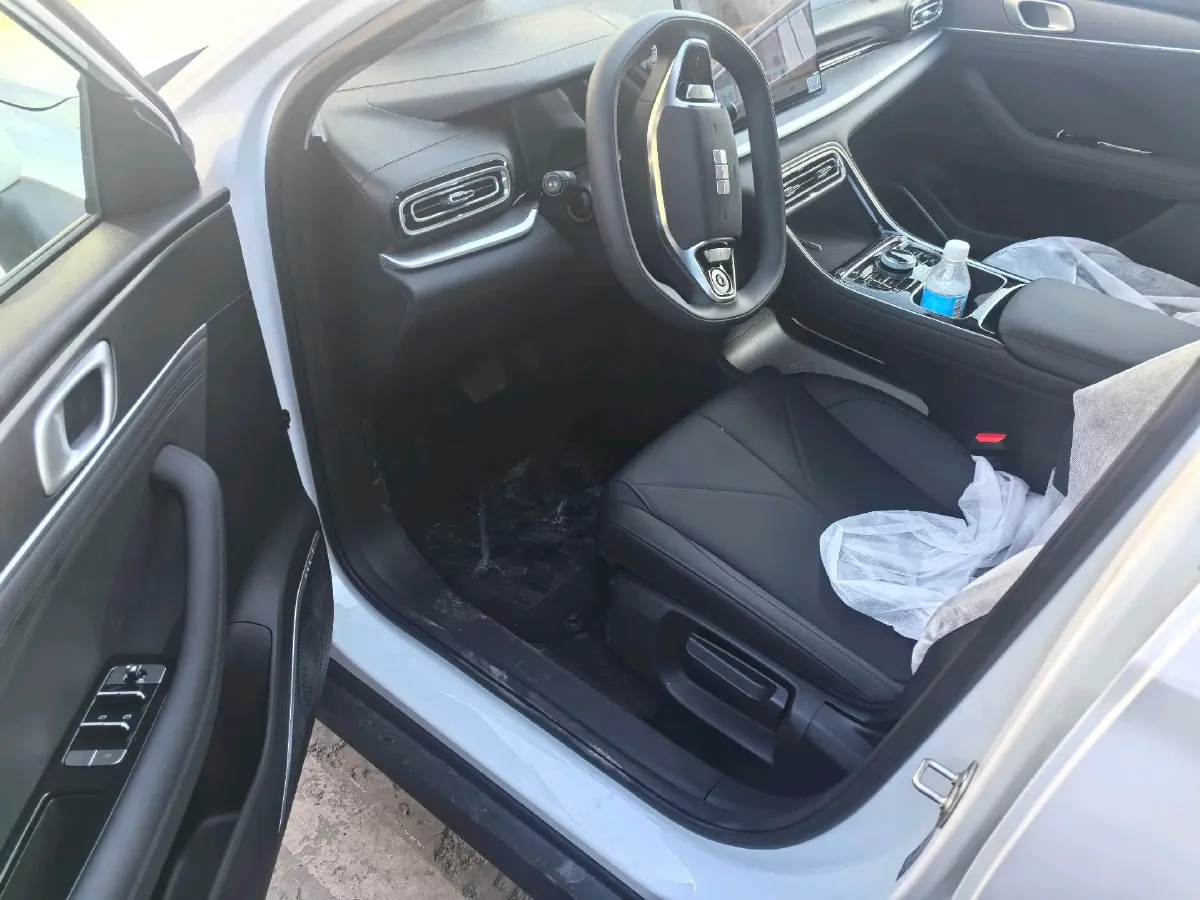 2026 Geely Galaxy Starshine 6 1.5L 112HP L4 1DHT PHEV,autocango,china used car exporter,china ev exporter,chinese used car exporter,chinese used ev exporter