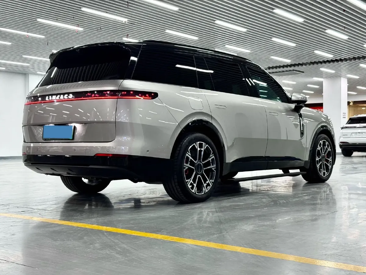 2025 LYNK&CO 900 1.5T 190HP L4 3DHT PHEV 43.3KWH,autocango,china used car exporter,china ev exporter,chinese used car exporter,chinese used ev exporter