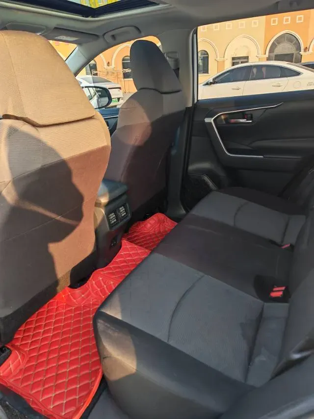 2021 Toyota RAV4 2.0L 171HP L4 CVT,autocango,china used car exporter,china ev exporter,chinese used car exporter,chinese used ev exporter