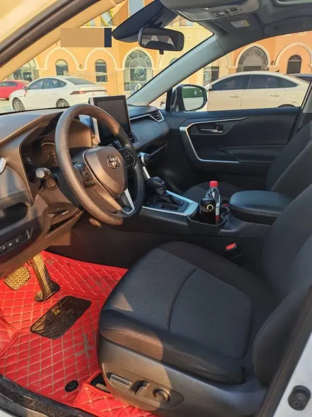 2021 Toyota RAV4 2.0L 171HP L4 CVT,autocango,china used car exporter,china ev exporter,chinese used car exporter,chinese used ev exporter