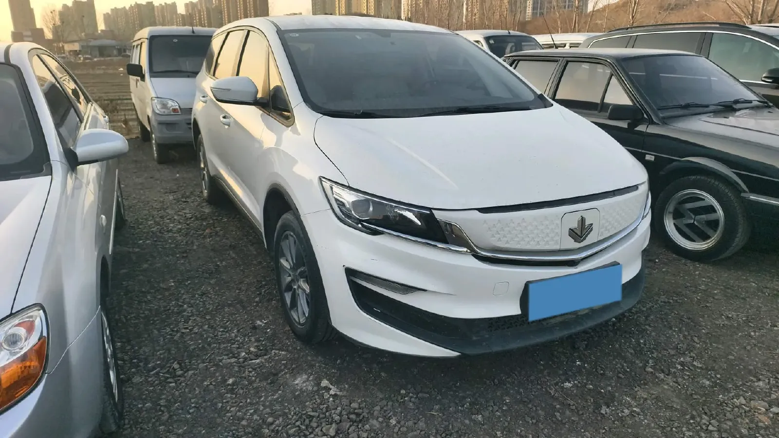 2021 Livan Maple 80v BEV 53KWH,autocango,china used car exporter,china ev exporter,chinese used car exporter,chinese used ev exporter