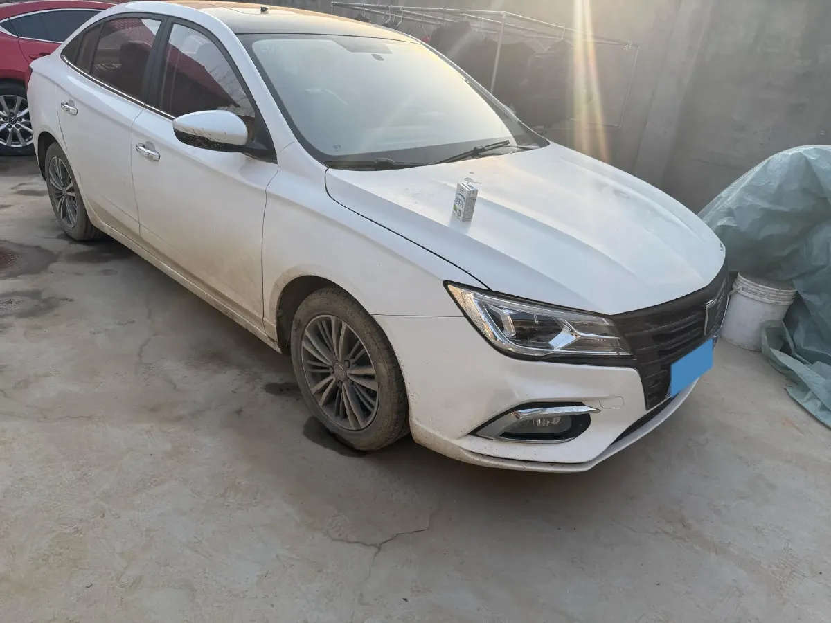 2019 Roewe i5 1.5L 120HP L4 5MT,autocango,china used car exporter,china ev exporter,chinese used car exporter,chinese used ev exporter