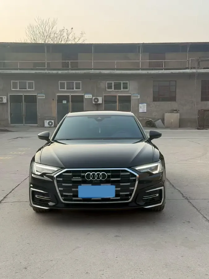 2023 Audi A6L 2.0T 190HP L4 7DCT,autocango,china used car exporter,china ev exporter,chinese used car exporter,chinese used ev exporter