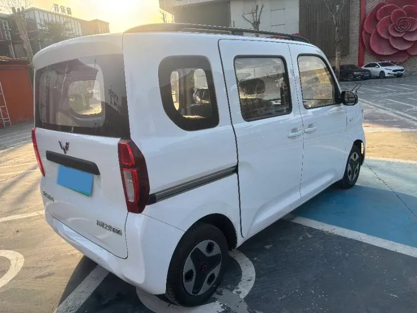 2025 WuLing ZhiGuang BEV,autocango,china used car exporter,china ev exporter,chinese used car exporter,chinese used ev exporter