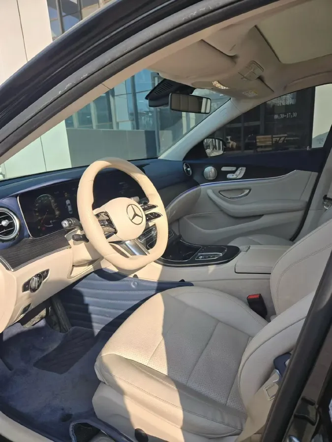 2021 Mercedes-Benz E Class 2.0T 258HP L4 9AT,autocango,china used car exporter,china ev exporter,chinese used car exporter,chinese used ev exporter