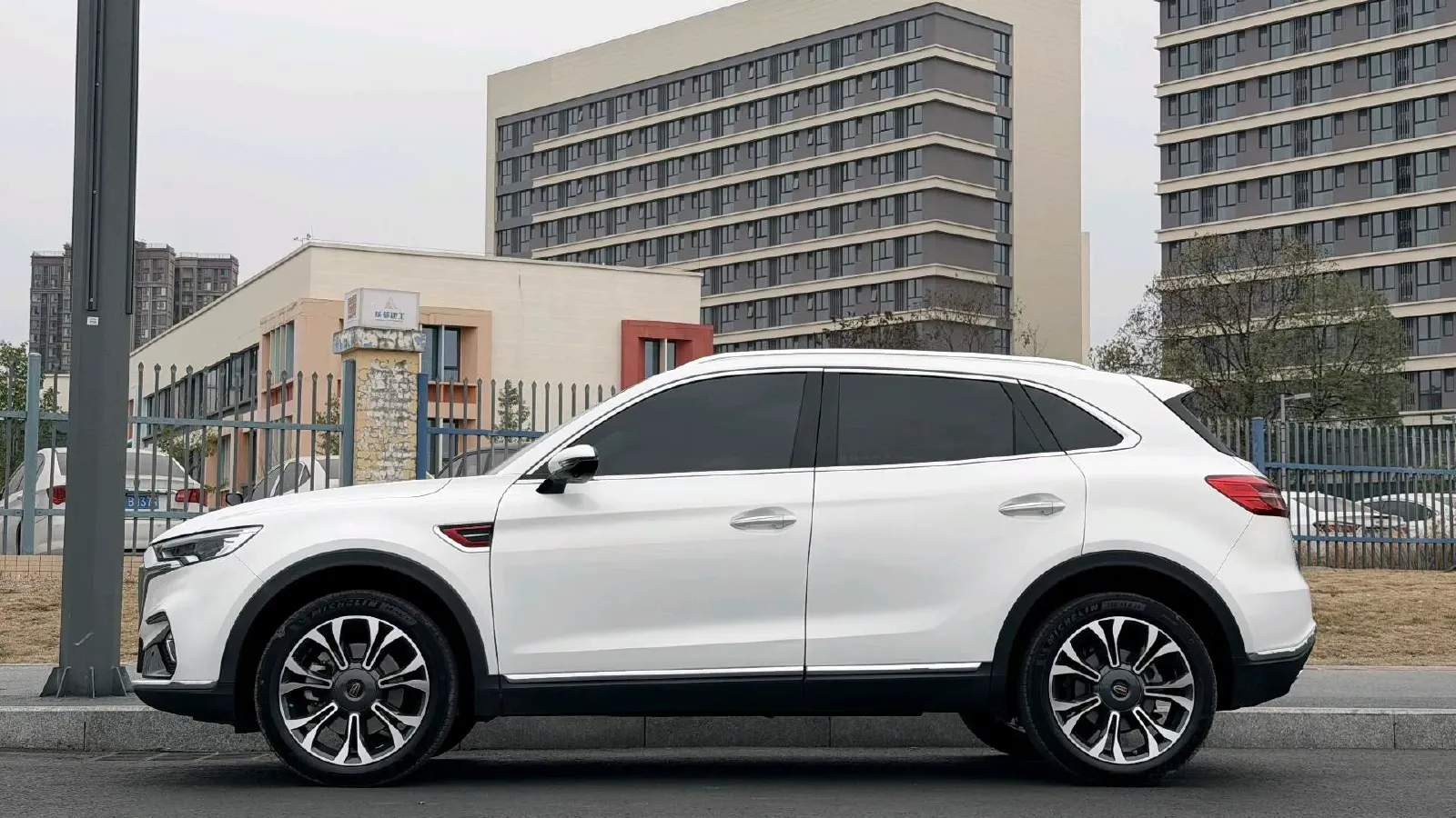 2019 HongQi HS5 2.0T 224HP L4 6AT,autocango,china used car exporter,china ev exporter,chinese used car exporter,chinese used ev exporter