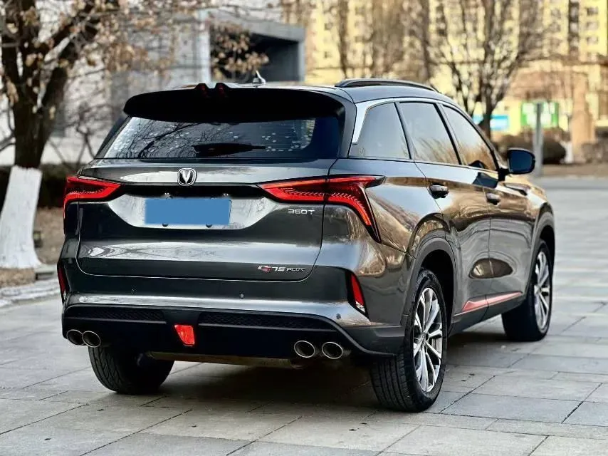 2021 ChangAn CS75 Plus 2.0T 233HP L4 8AT,autocango,china used car exporter,china ev exporter,chinese used car exporter,chinese used ev exporter