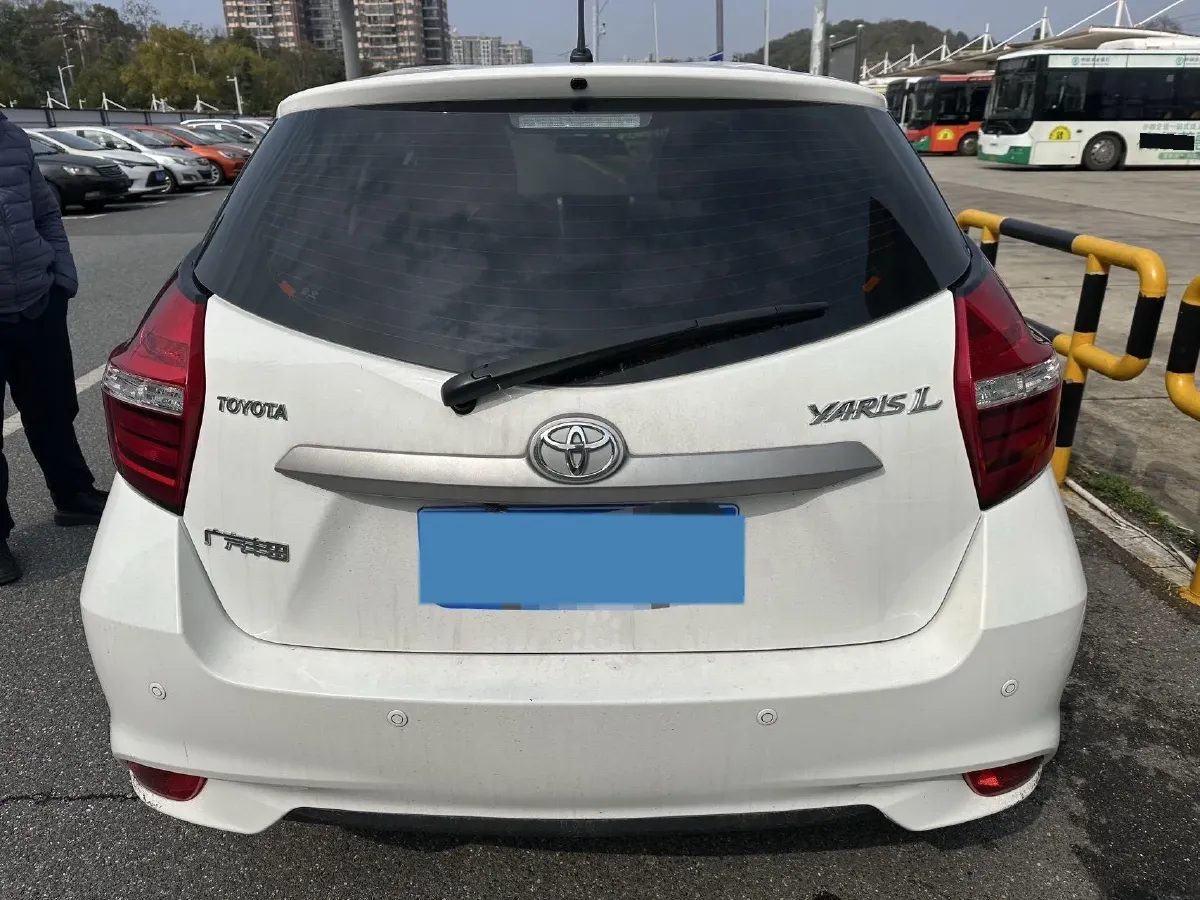 2022 Toyota Yaris L 1.5L 112HP L4 CVT,autocango,china used car exporter,china ev exporter,chinese used car exporter,chinese used ev exporter
