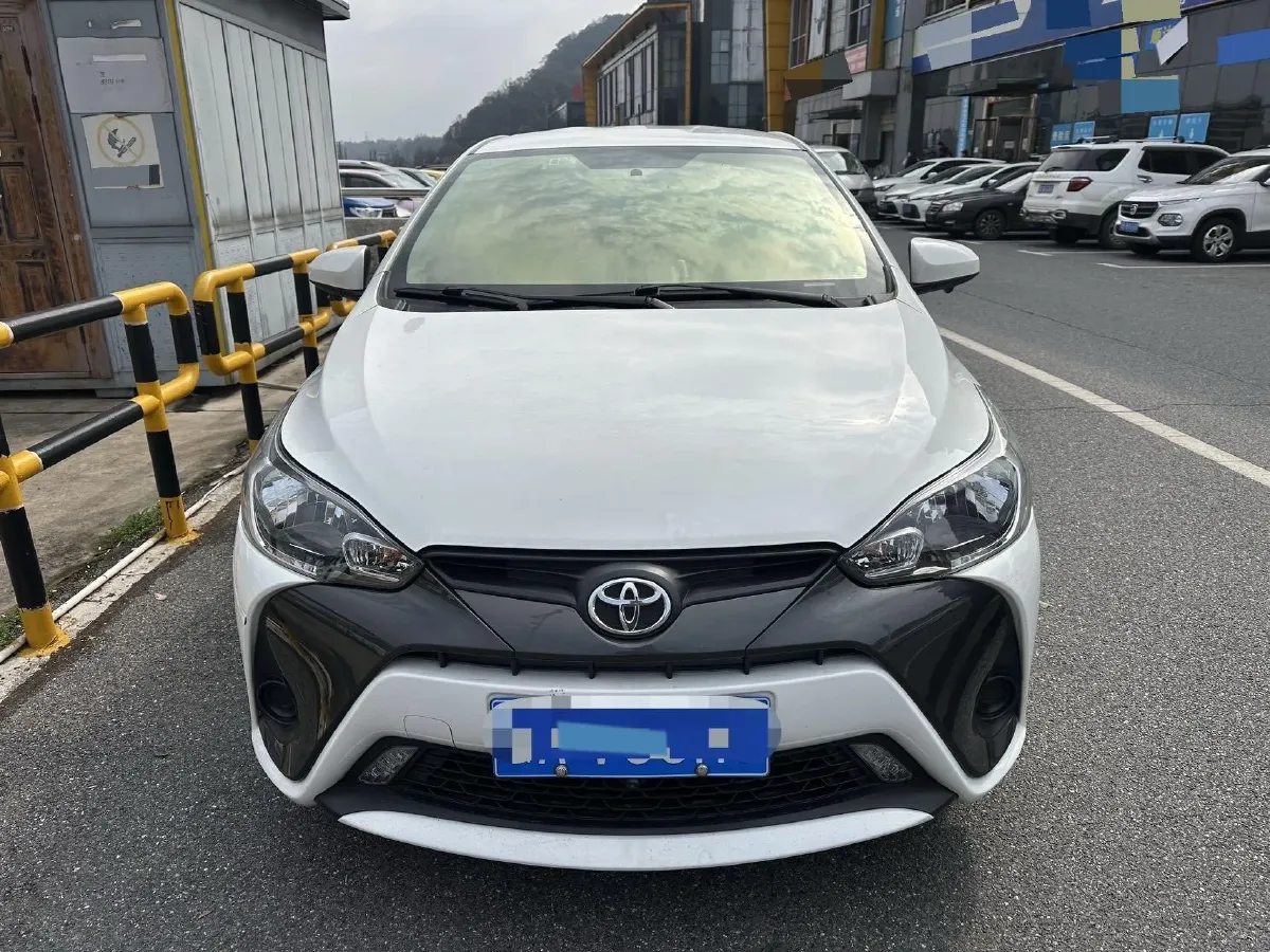 2022 Toyota Yaris L 1.5L 112HP L4 CVT,autocango,china used car exporter,china ev exporter,chinese used car exporter,chinese used ev exporter