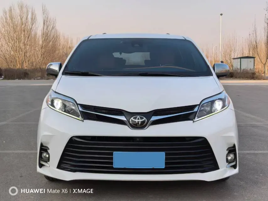 2018 DS 7 1.6T 220HP L4 8AT,autocango,china used car exporter,china ev exporter,chinese used car exporter,chinese used ev exporter