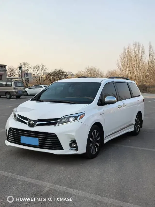 2018 DS 7 1.6T 220HP L4 8AT,autocango,china used car exporter,china ev exporter,chinese used car exporter,chinese used ev exporter