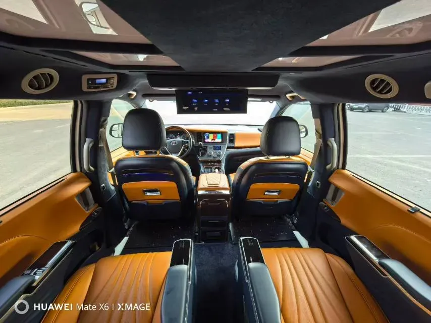 2018 DS 7 1.6T 220HP L4 8AT,autocango,china used car exporter,china ev exporter,chinese used car exporter,chinese used ev exporter