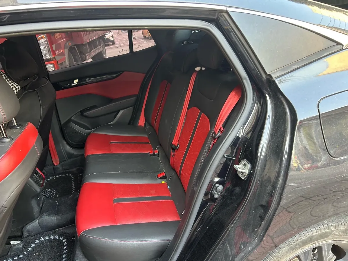 2021 DongFeng Aeolus YiXuan 1.5T 150HP L4 6DCT,autocango,china used car exporter,china ev exporter,chinese used car exporter,chinese used ev exporter