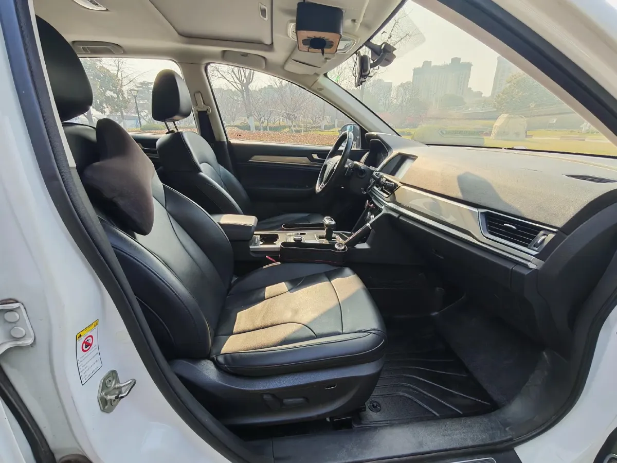 2018 Haval H6 1.5T 150HP L4 7DCT,autocango,china used car exporter,china ev exporter,chinese used car exporter,chinese used ev exporter