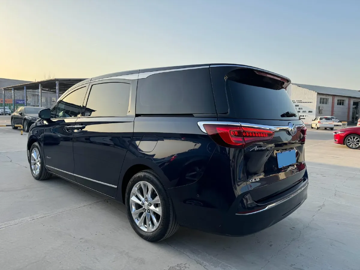 2020 Buick GL8 2.0T 237HP L4 9AT,autocango,china used car exporter,china ev exporter,chinese used car exporter,chinese used ev exporter