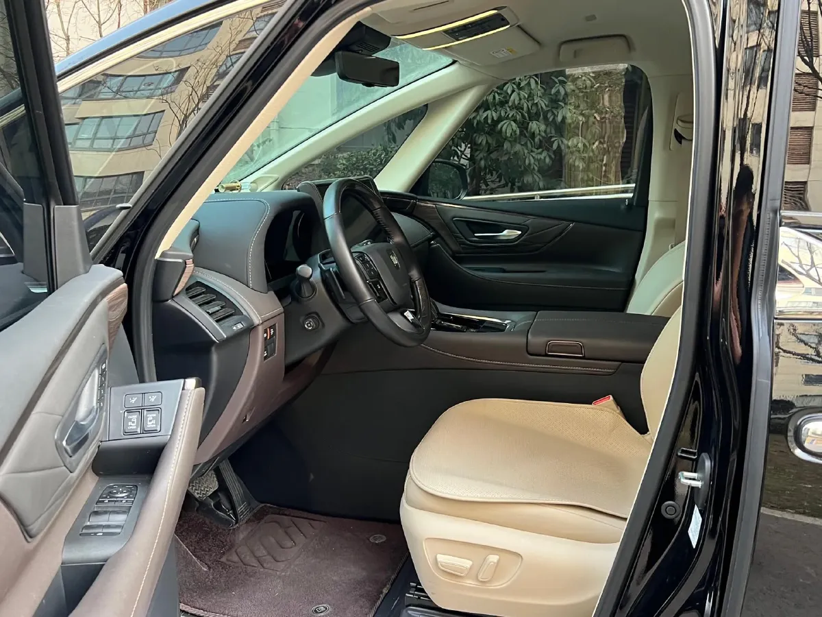 2024 Toyota Alphard 2.5L 190HP L4 E-CVT Hybrid,autocango,china used car exporter,china ev exporter,chinese used car exporter,chinese used ev exporter