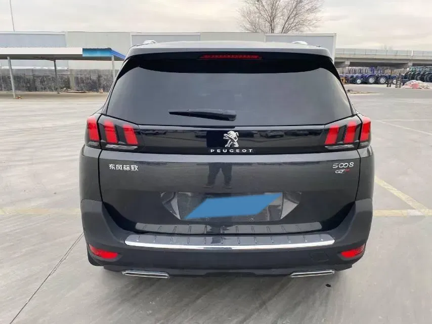 2019 Peugeot 5008 1.8T 204HP L4 6AT,autocango,china used car exporter,china ev exporter,chinese used car exporter,chinese used ev exporter