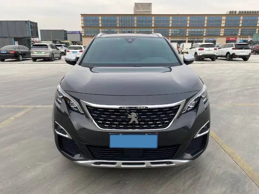 2019 Peugeot 5008 1.8T 204HP L4 6AT,autocango,china used car exporter,china ev exporter,chinese used car exporter,chinese used ev exporter