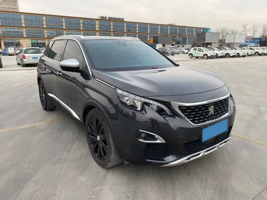 2019 Peugeot 5008 1.8T 204HP L4 6AT,autocango,china used car exporter,china ev exporter,chinese used car exporter,chinese used ev exporter