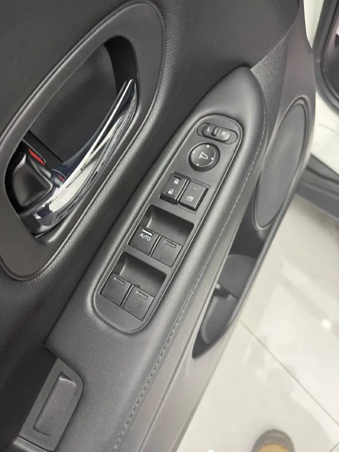 2020 Honda Vezel 1.5L 131HP L4 CVT,autocango,china used car exporter,china ev exporter,chinese used car exporter,chinese used ev exporter