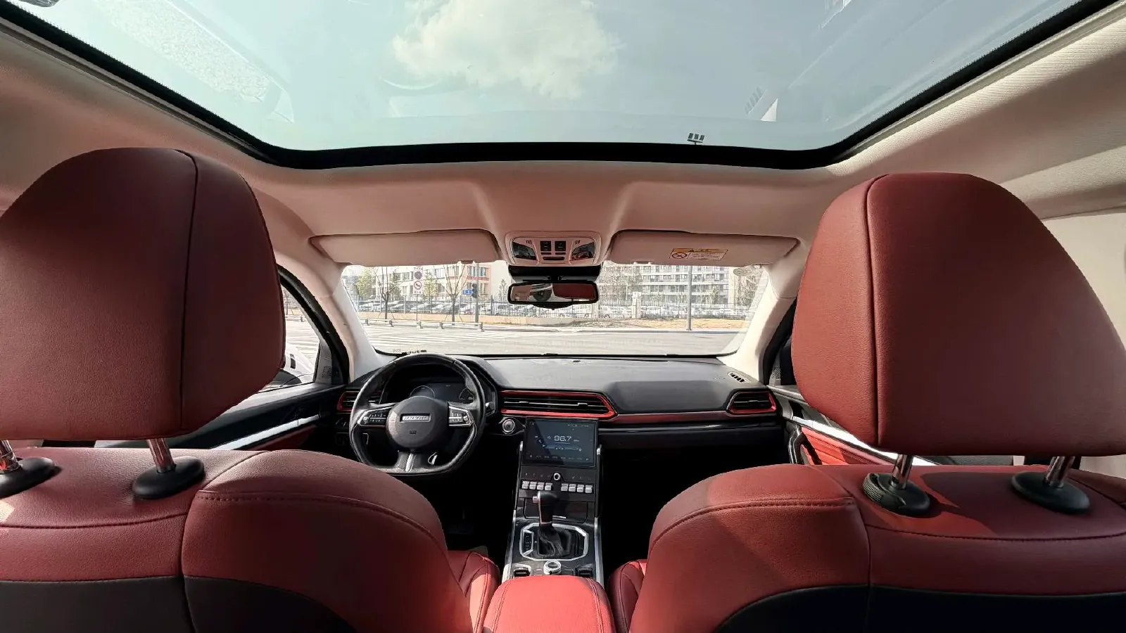 2018 Haval F5 1.5T 169HP L4 7DCT,autocango,china used car exporter,china ev exporter,chinese used car exporter,chinese used ev exporter