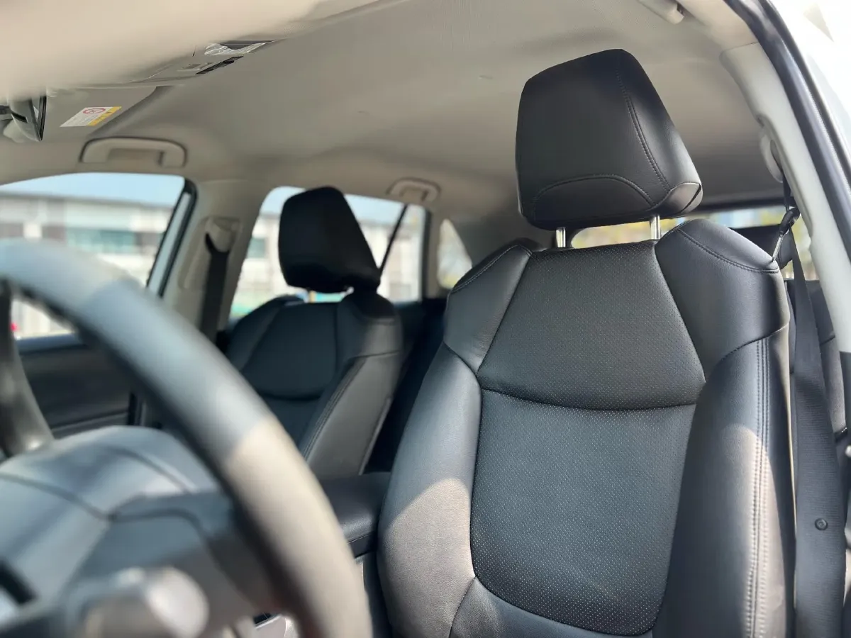 2023 Toyota RAV4 2.0L 171HP L4 CVT,autocango,china used car exporter,china ev exporter,chinese used car exporter,chinese used ev exporter