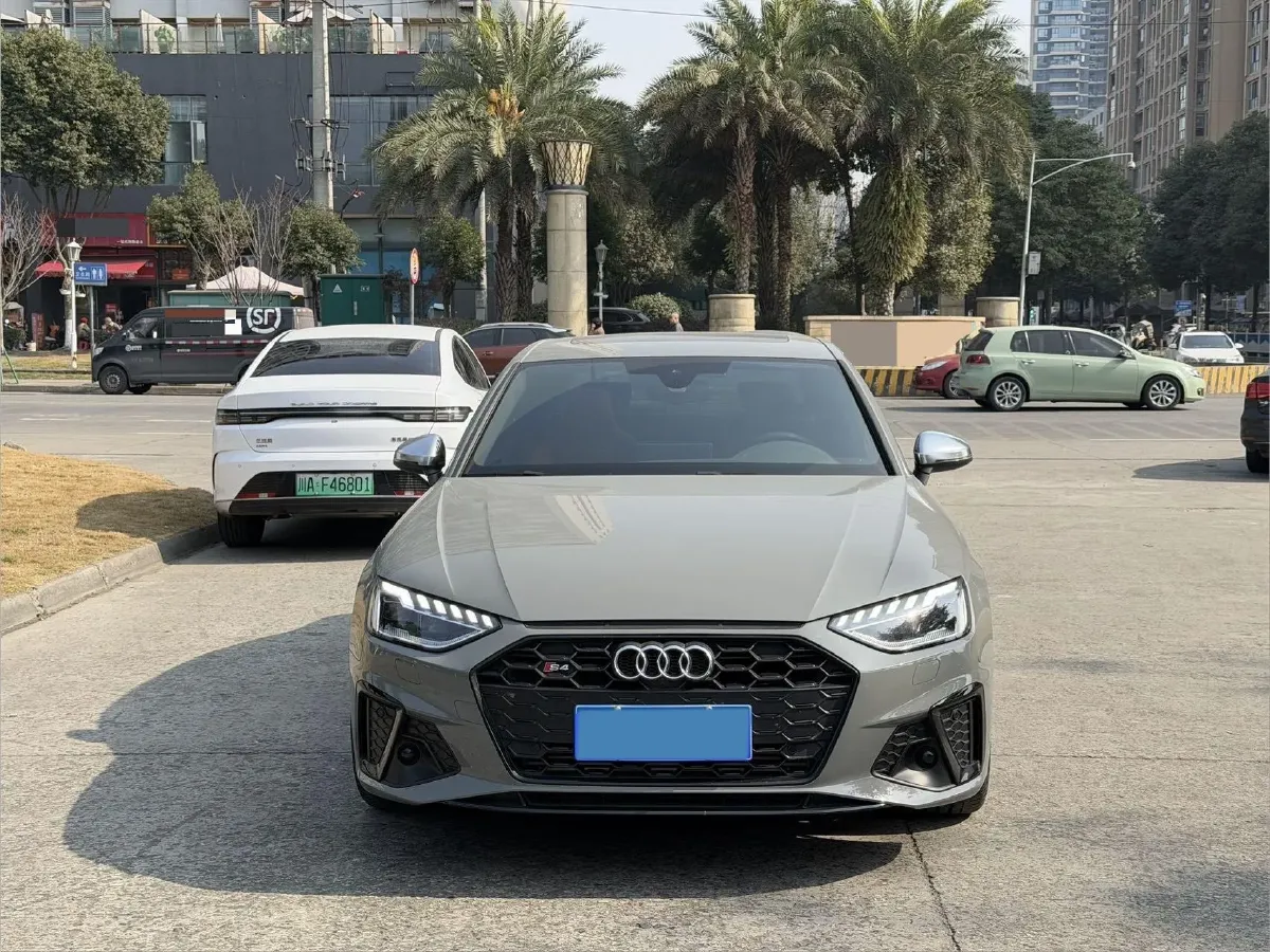 2022 Audi S4 3.0T 354HP V6 8AT,autocango,china used car exporter,china ev exporter,chinese used car exporter,chinese used ev exporter