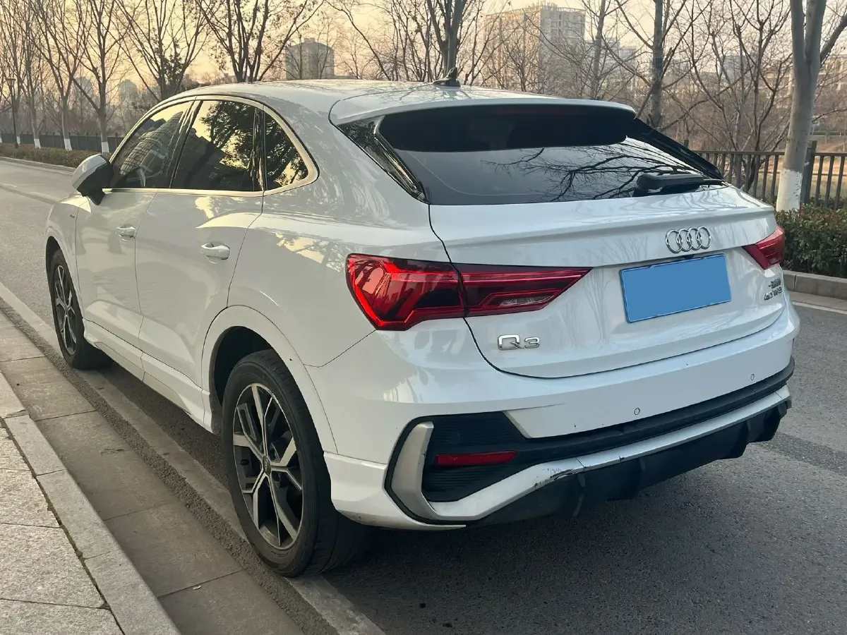 2020 Audi Q3 Sportback 2.0T 186HP L4 7DCT,autocango,china used car exporter,china ev exporter,chinese used car exporter,chinese used ev exporter