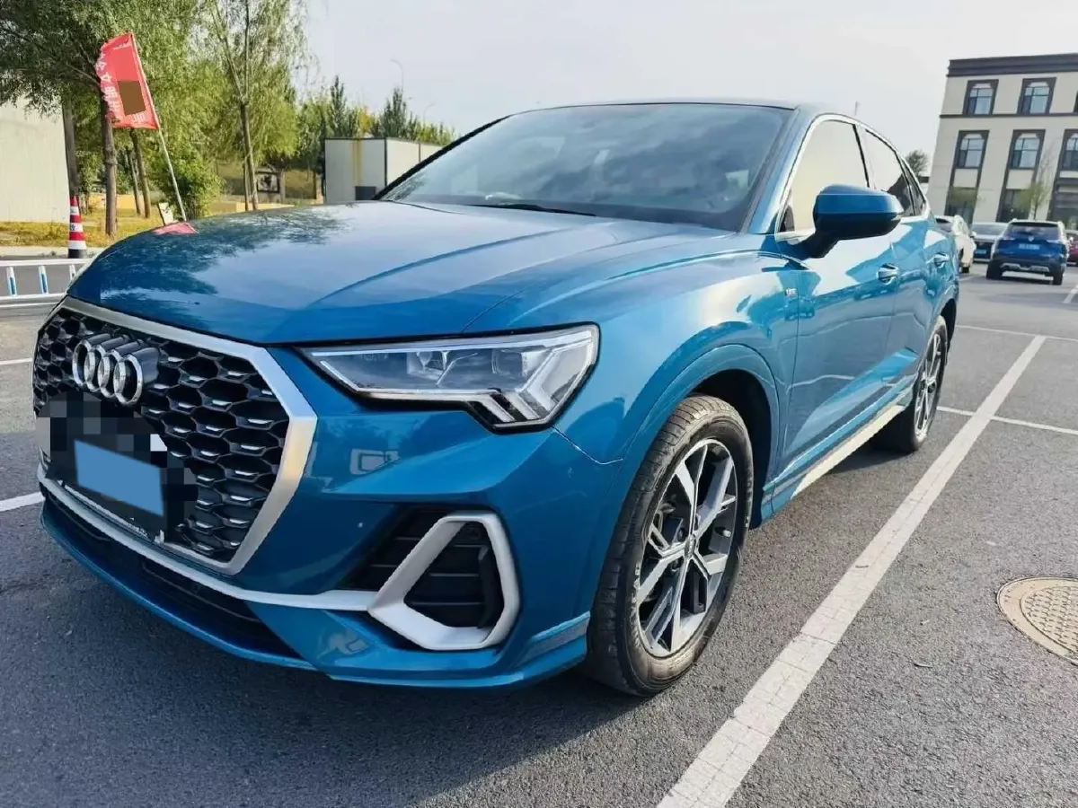 2021 Audi Q3 2.0T 186HP L4 7DCT,autocango,china used car exporter,china ev exporter,chinese used car exporter,chinese used ev exporter