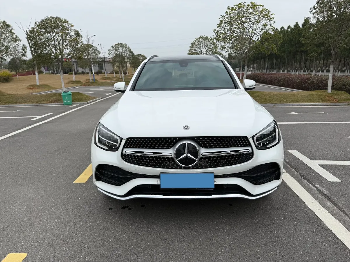 2020 Mercedes-Benz GLC Class 2.0T 197HP L4 9AT,autocango,china used car exporter,china ev exporter,chinese used car exporter,chinese used ev exporter