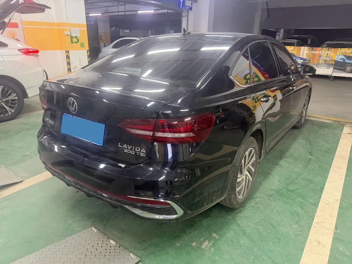 2024 Volkswagen Lavida 1.5T 160HP L4 7DCT,autocango,china used car exporter,china ev exporter,chinese used car exporter,chinese used ev exporter
