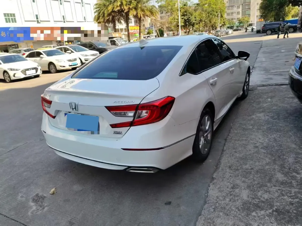 2018 Honda Accord 1.5T 194HP L4 CVT,autocango,china used car exporter,china ev exporter,chinese used car exporter,chinese used ev exporter