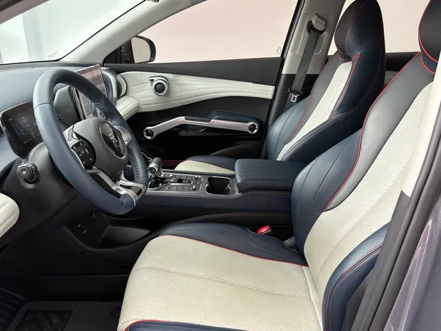 2022 Foton Grand General G7 2.0T 238HP L4 8AT,autocango,china used car exporter,china ev exporter,chinese used car exporter,chinese used ev exporter