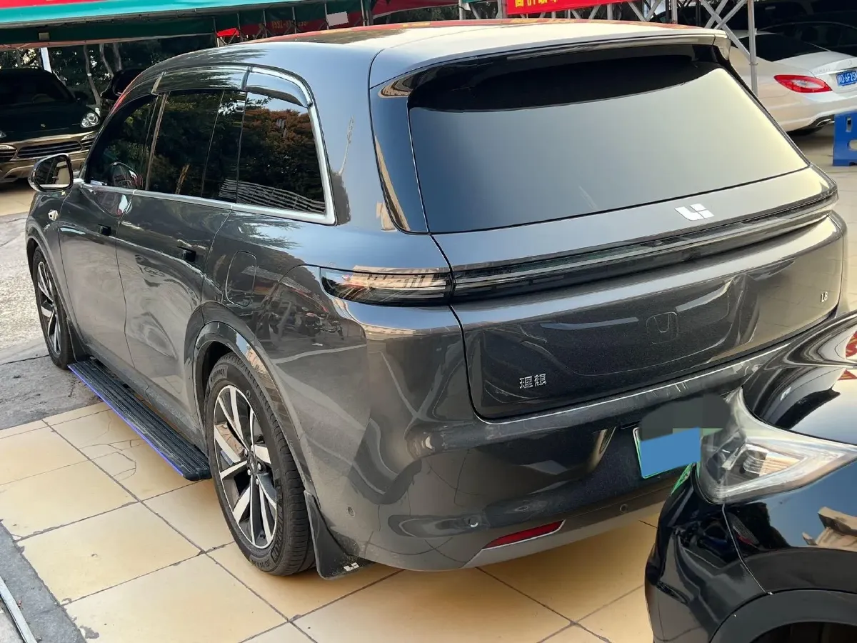 2023 Li L8 Range Extended 154HP REEV 40.9KWH,autocango,china used car exporter,china ev exporter,chinese used car exporter,chinese used ev exporter
