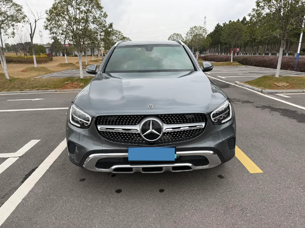 2021 Mercedes-Benz GLC Class 2.0T 197HP L4 9AT,autocango,china used car exporter,china ev exporter,chinese used car exporter,chinese used ev exporter