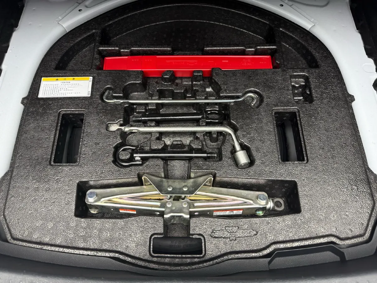 2021 Toyota Corolla 1.2T 116HP L4 CVT,autocango,china used car exporter,china ev exporter,chinese used car exporter,chinese used ev exporter