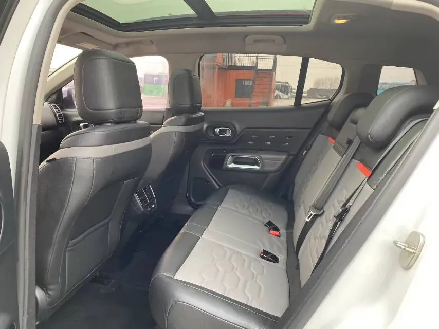 2019 Citroen C5 Aircross 1.8T 204HP L4 6AT,autocango,china used car exporter,china ev exporter,chinese used car exporter,chinese used ev exporter