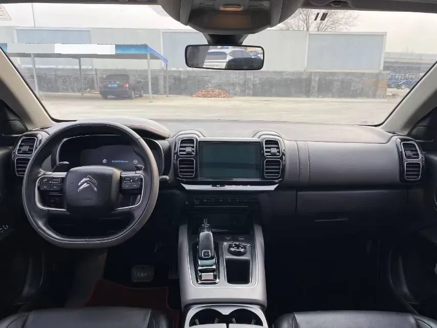 2019 Citroen C5 Aircross 1.8T 204HP L4 6AT,autocango,china used car exporter,china ev exporter,chinese used car exporter,chinese used ev exporter