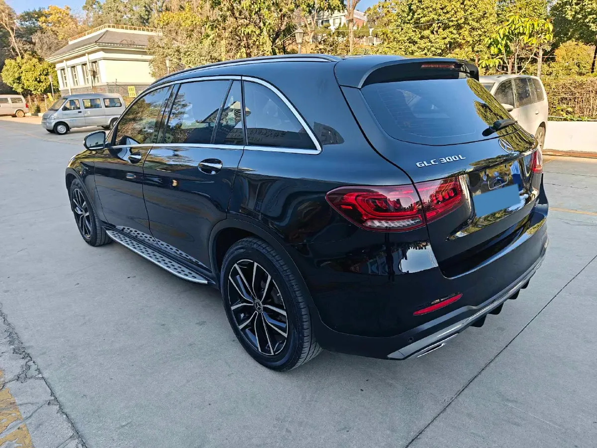 2021 Mercedes-Benz GLC Class 2.0T 258HP L4 9AT,autocango,china used car exporter,china ev exporter,chinese used car exporter,chinese used ev exporter