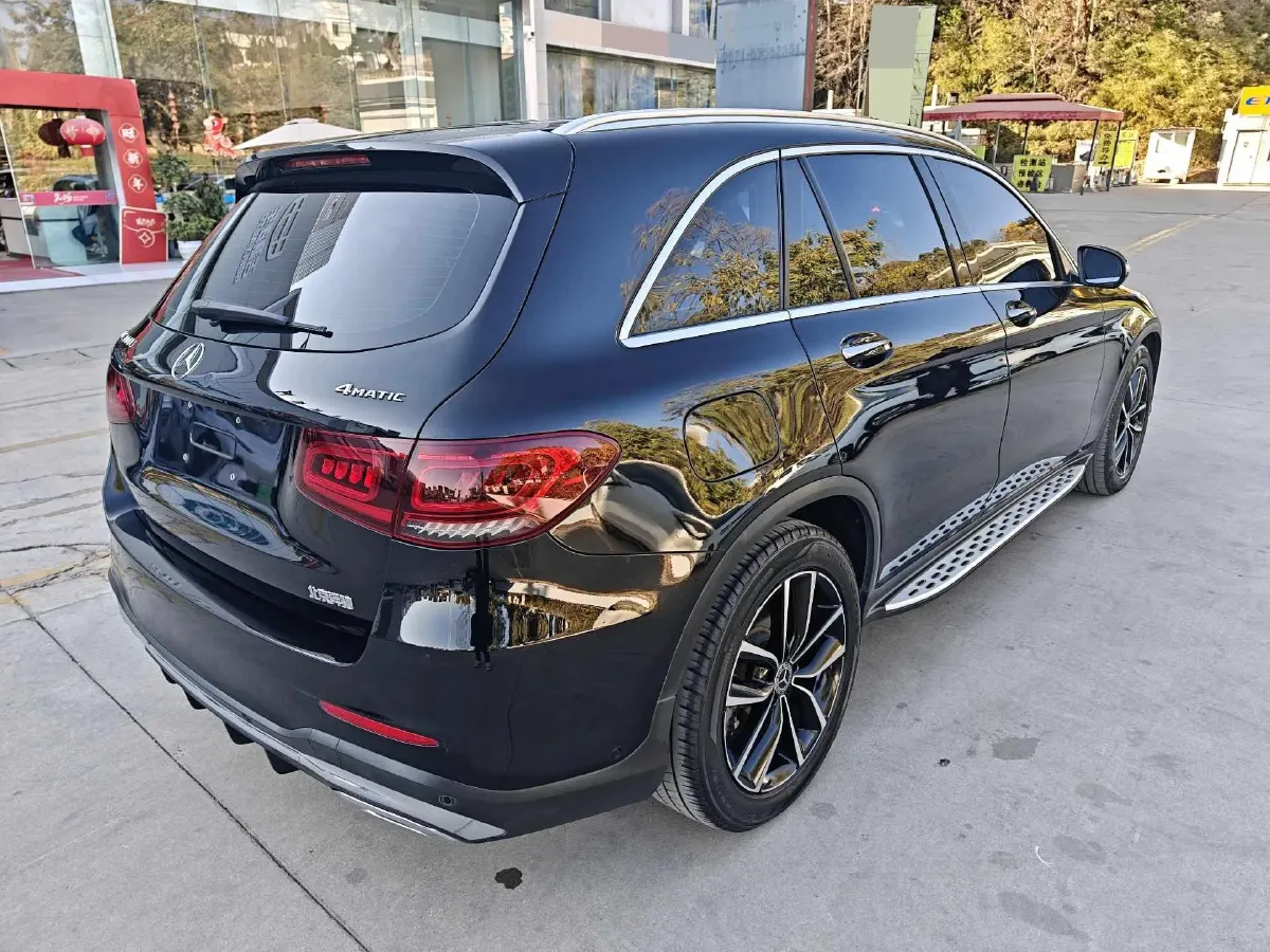 2021 Mercedes-Benz GLC Class 2.0T 258HP L4 9AT,autocango,china used car exporter,china ev exporter,chinese used car exporter,chinese used ev exporter