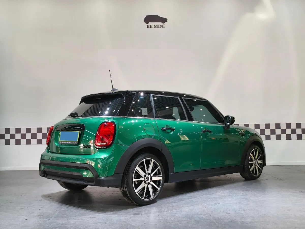 2022 MINI MINI 1.5T 136HP L3 7DCT,autocango,china used car exporter,china ev exporter,chinese used car exporter,chinese used ev exporter