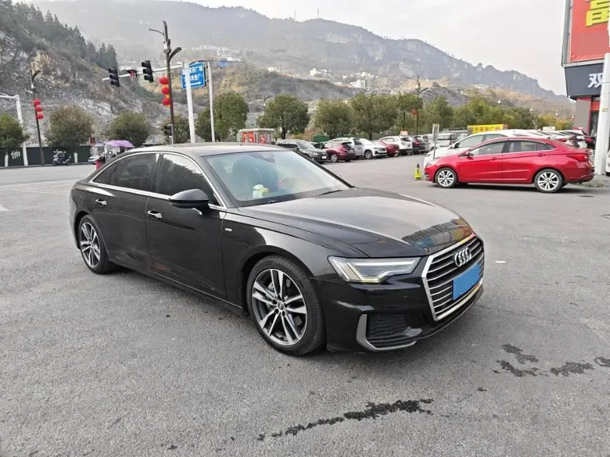 2019 Mercedes-Benz E Class 1.5T 184HP L4 9AT,autocango,china used car exporter,china ev exporter,chinese used car exporter,chinese used ev exporter