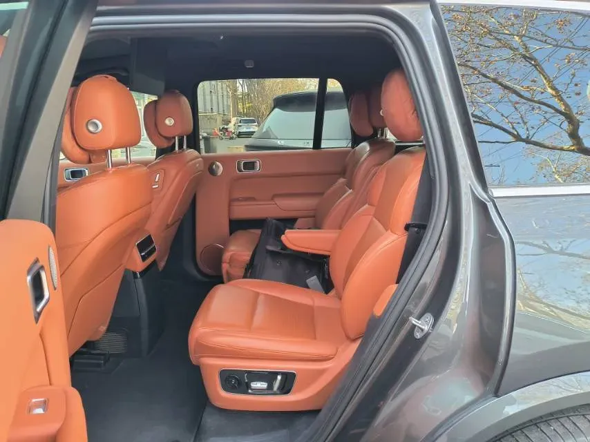 2022 Li L9 Range Extended 154HP REEV 42.6KWH,autocango,china used car exporter,china ev exporter,chinese used car exporter,chinese used ev exporter