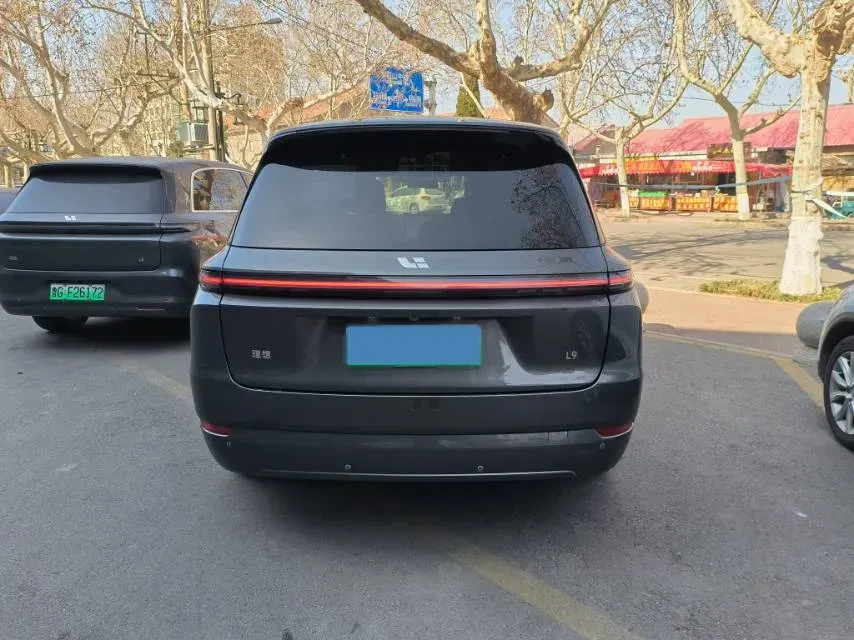 2022 Li L9 Range Extended 154HP REEV 42.6KWH,autocango,china used car exporter,china ev exporter,chinese used car exporter,chinese used ev exporter