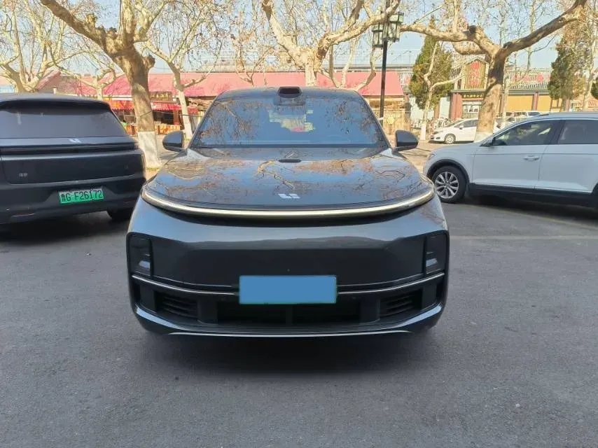 2022 Li L9 Range Extended 154HP REEV 42.6KWH,autocango,china used car exporter,china ev exporter,chinese used car exporter,chinese used ev exporter