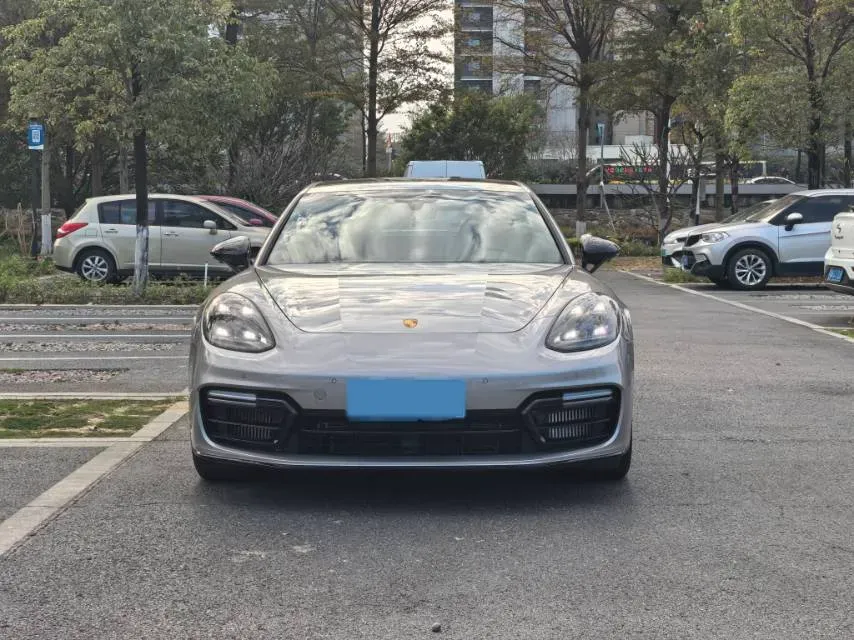 2021 Porsche Panamera 4.0T 480HP V8 8DCT,autocango,china used car exporter,china ev exporter,chinese used car exporter,chinese used ev exporter