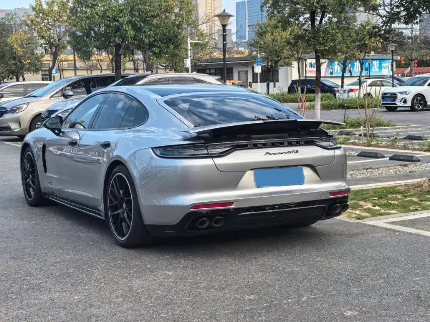 2021 Porsche Panamera 4.0T 480HP V8 8DCT,autocango,china used car exporter,china ev exporter,chinese used car exporter,chinese used ev exporter