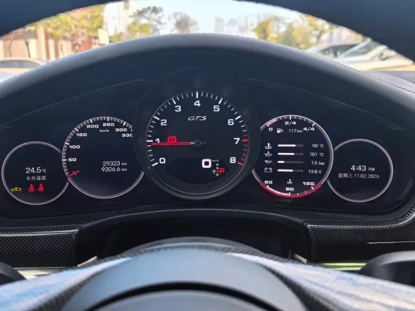 2021 Porsche Panamera 4.0T 480HP V8 8DCT,autocango,china used car exporter,china ev exporter,chinese used car exporter,chinese used ev exporter