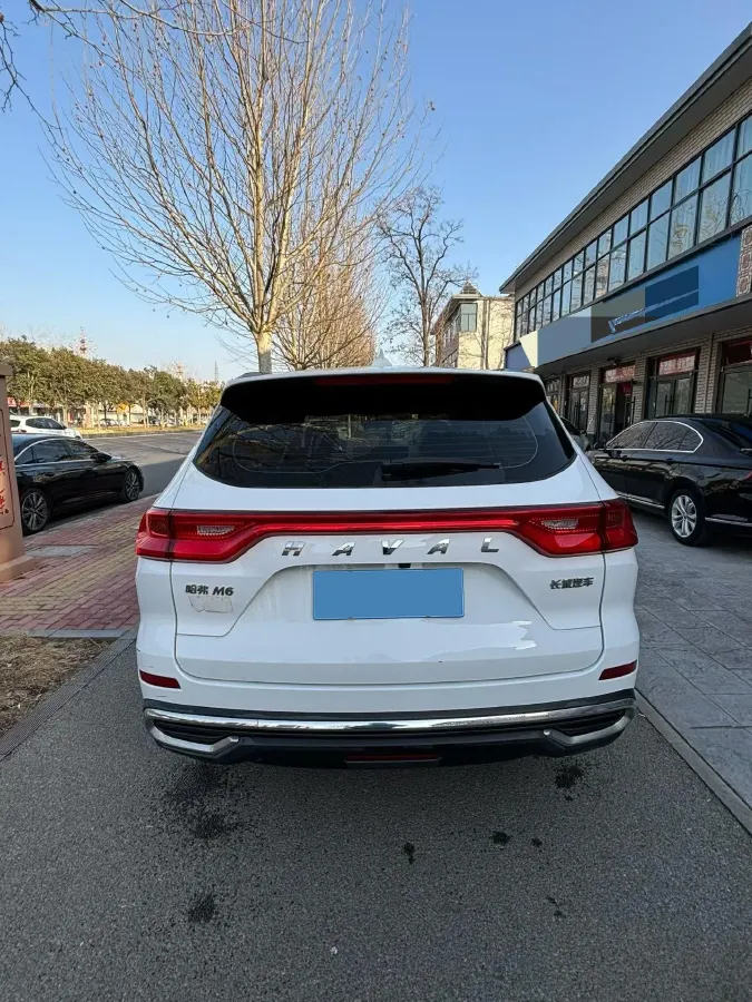 2021 Haval M6 1.5T 150HP L4 6MT,autocango,china used car exporter,china ev exporter,chinese used car exporter,chinese used ev exporter